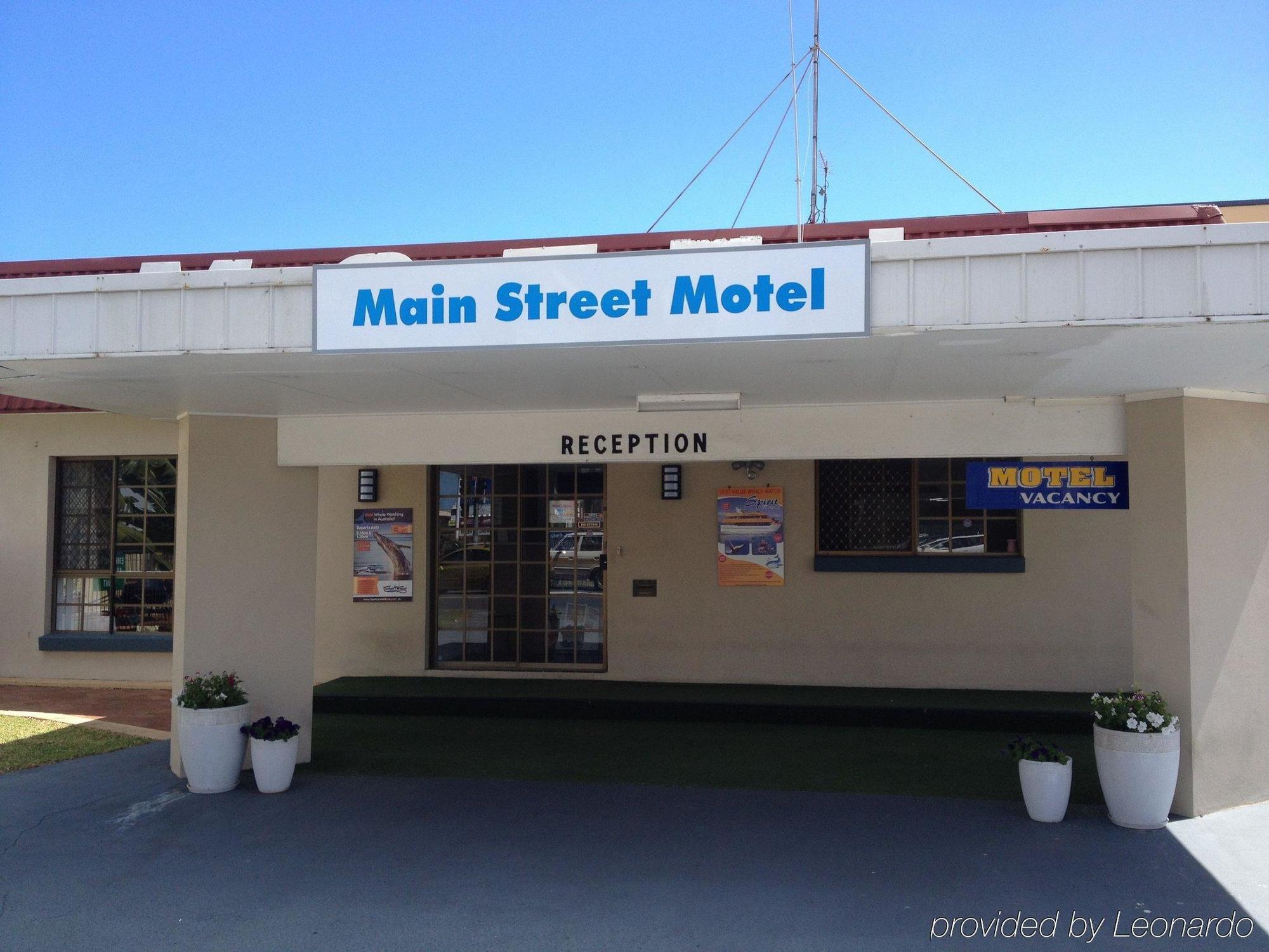 Main Street Motel Hervey Bay Eksteriør bilde